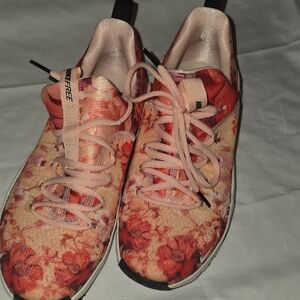 Nike Women's Floral Sneakers Metcon 6 AMP Womens 8.5
